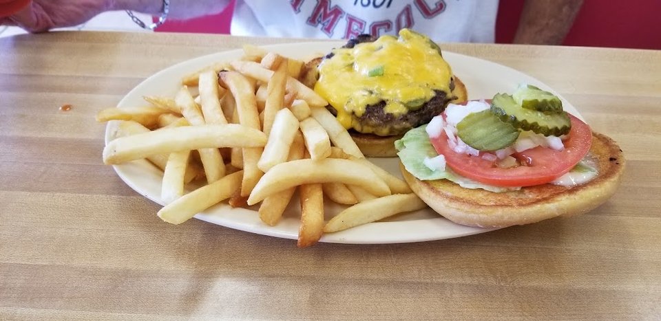 Jalapeno Cheddar Cheeseburger