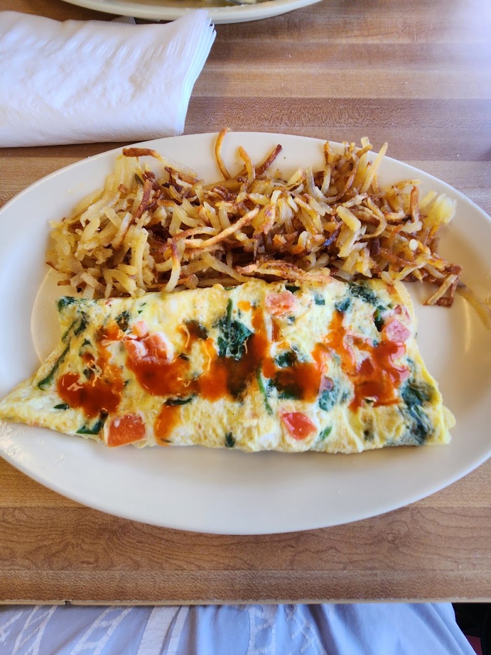 Mediterranean Omelette with Hashbrowns